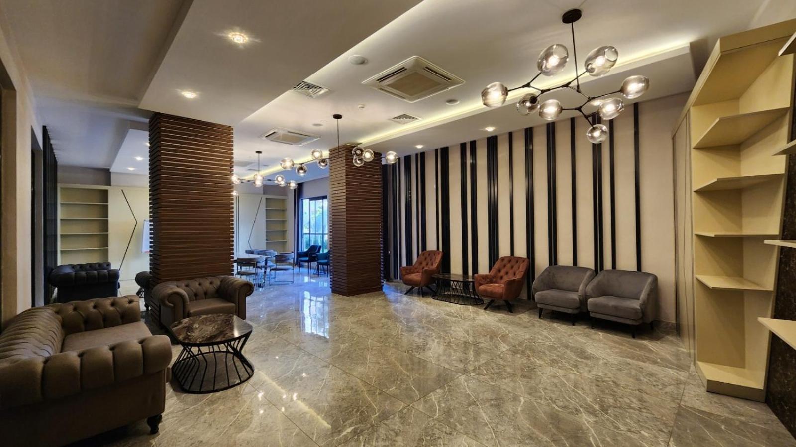 5 Star Facilities/walking Distance To Amenities And The Leilighet Alanya
