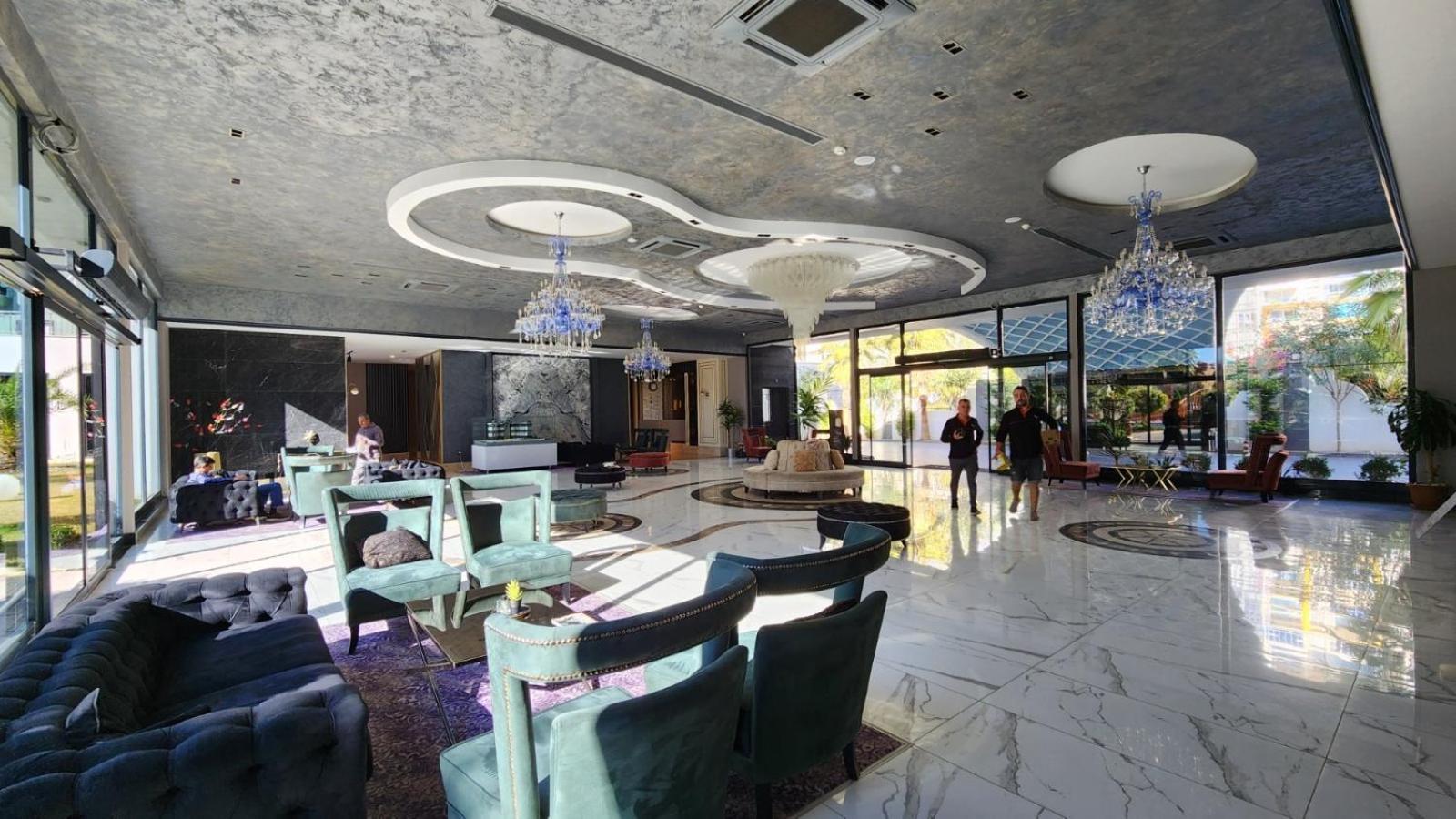 Leilighet 5 Star Facilities/walking Distance To Amenities And The *