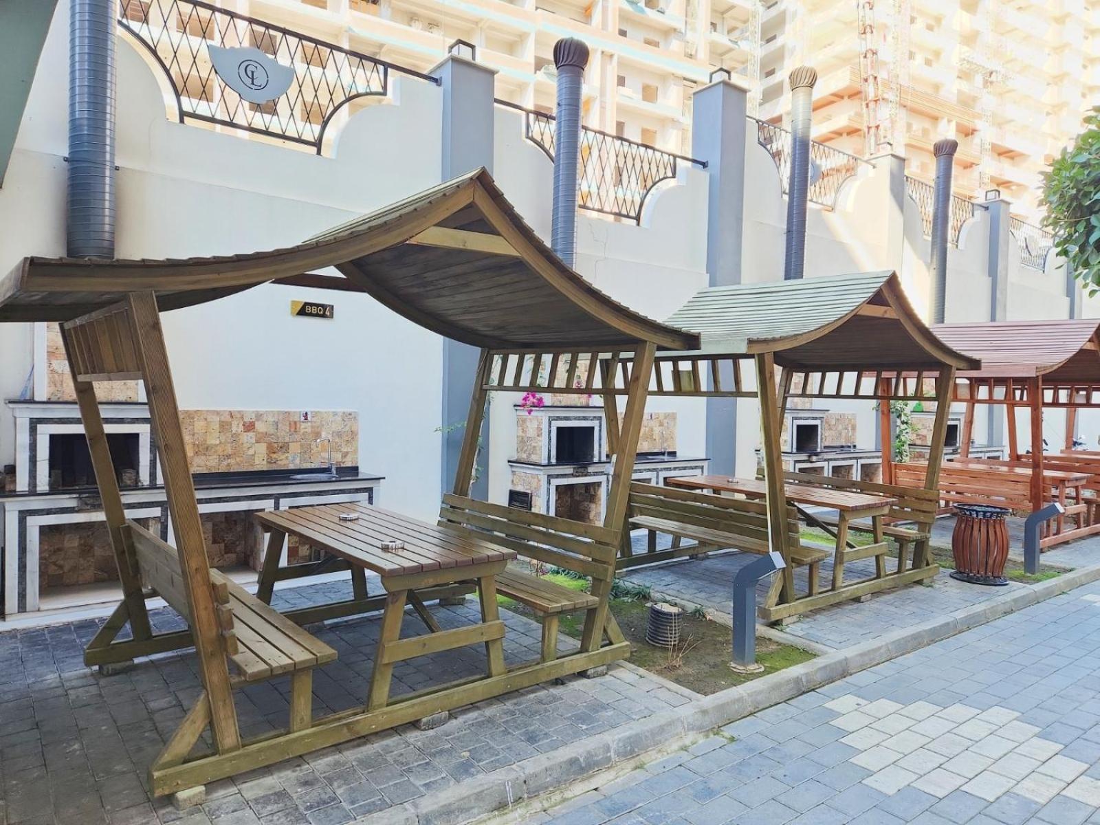 5 Star Facilities/walking Distance To Amenities And The Alanya