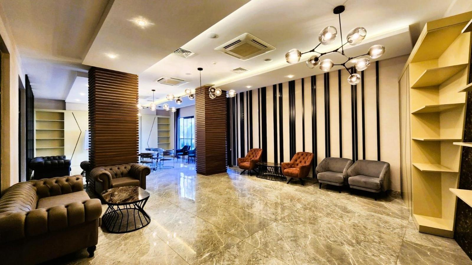 5 Star Facilities/walking Distance To Amenities And The Alanya